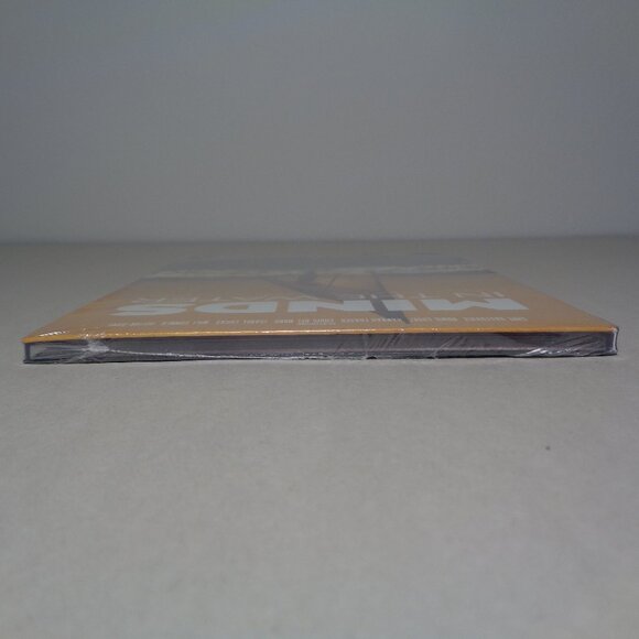 MINDS IN THE WATER New DVD - Picture 7 of 7